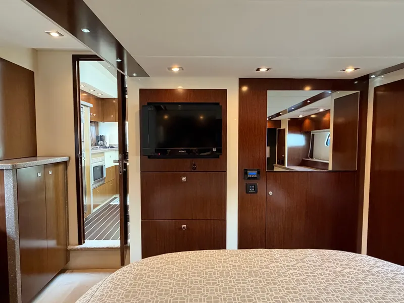 Slide: The Image of Cruisers 48 Cantius 2011 - 58