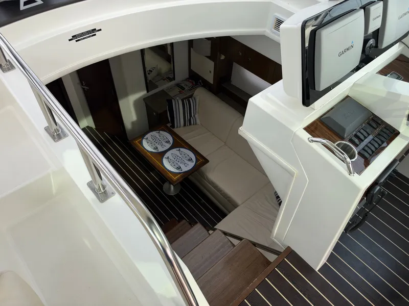 Slide: The Image of Cruisers 48 Cantius 2011 - 41