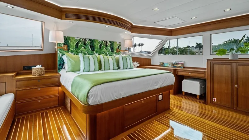 Slide: The Image of 2024 Marlow 90 V - Artemis II - 25