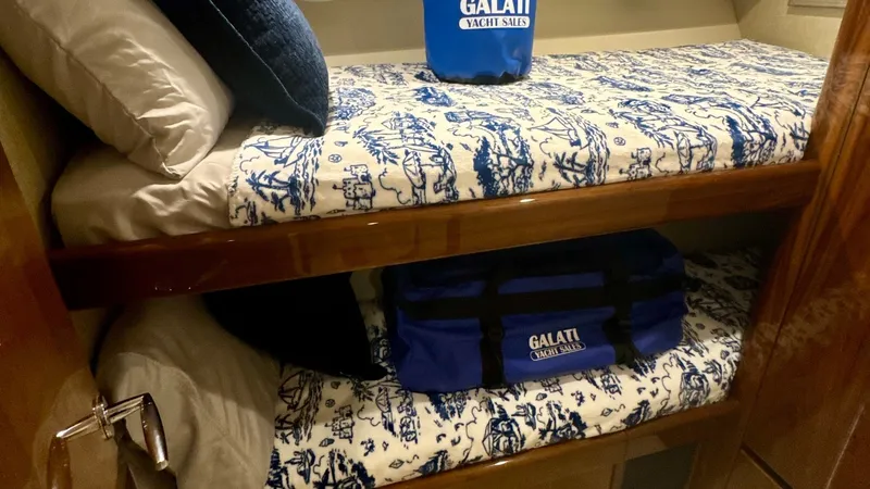 Slide: The Image of Guest Stateroom - 30