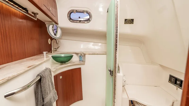 Slide: The Image of 2018 Pursuit 385 Offshore "TAG TEAM" - Ensuite Head - 13