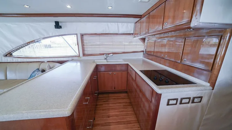 Slide: The Image of 2007 Bertram 51 Convertible Smoker II - 6