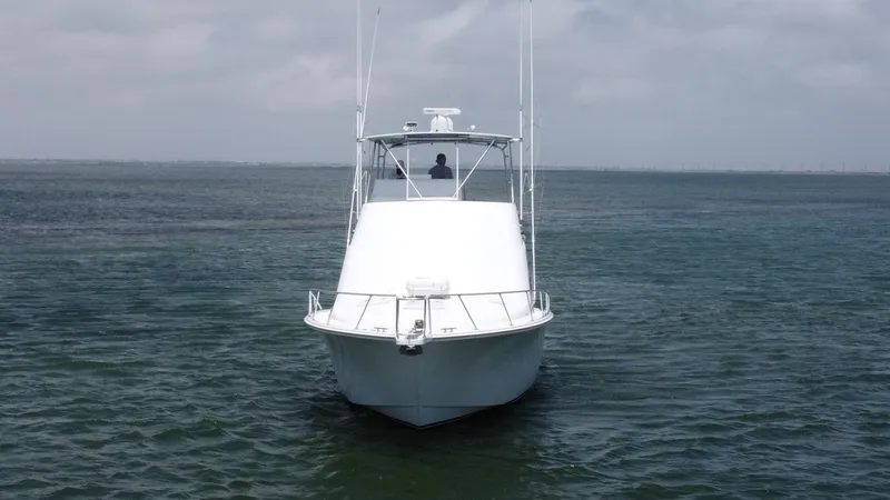 Slide: The Image of 2002 Cabo 43 Convertible - 51