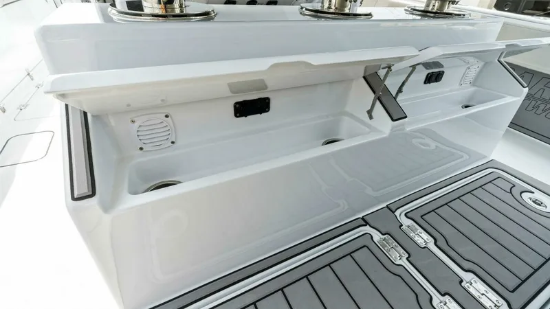 Slide: The Image of 2022 Barker Boatworks 40 HPC - 60