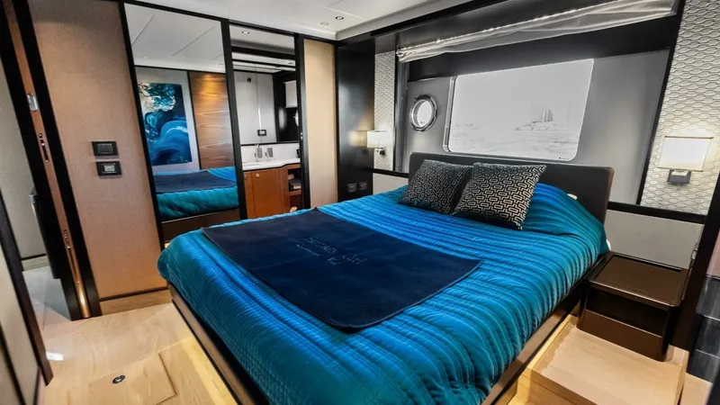 Slide: The Image of Master Stateroom with En-Suite - 21