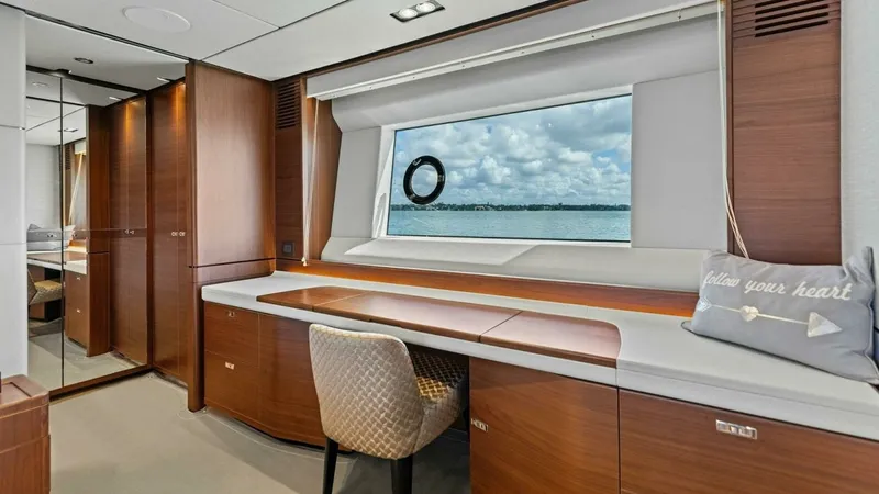 Slide: The Image of 2018 Princess Y75 Motor Yacht - 28