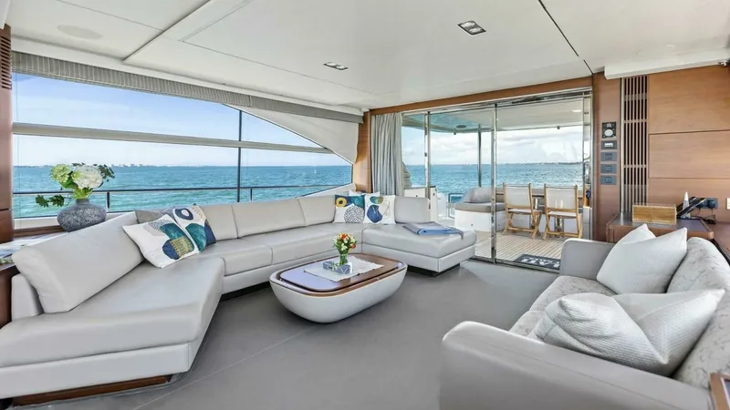 Slide: The Image of 2018 Princess Y75 Motor Yacht - 9