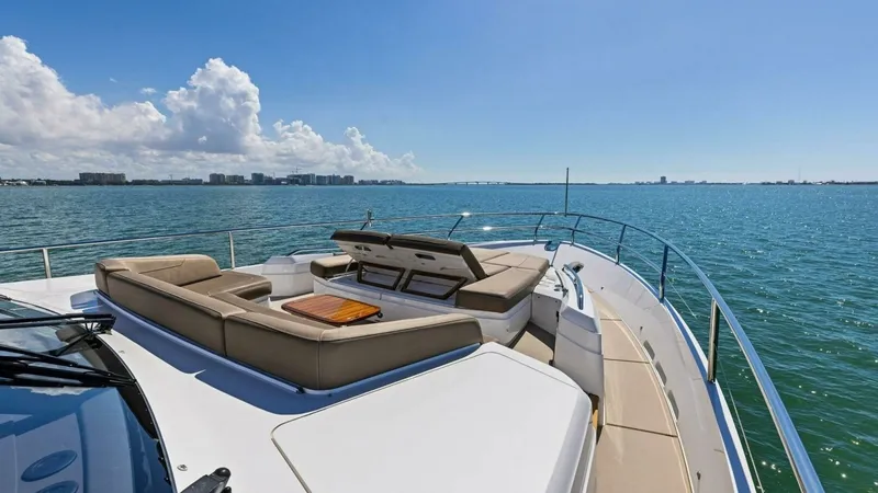 Slide: The Image of 2018 Princess Y75 Motor Yacht - 55