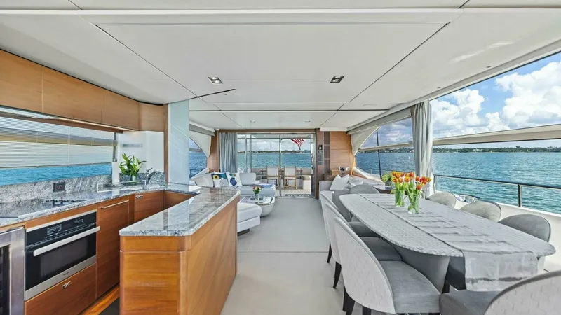 Slide: The Image of 2018 Princess Y75 Motor Yacht - 3