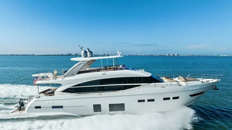 Slide: The Image of 2018 Princess Y75 Motor Yacht - 76