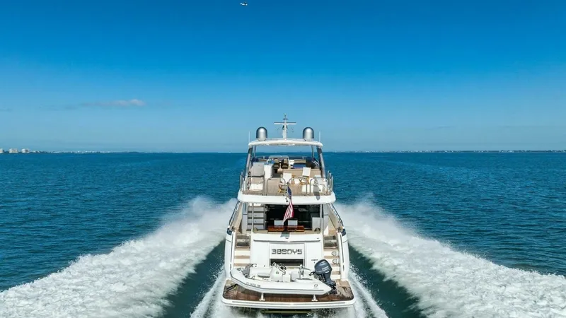 Slide: The Image of 2018 Princess Y75 Motor Yacht - 78