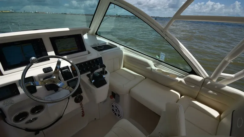 Slide: The Image of 2016 Grady-White 330 Express - 10