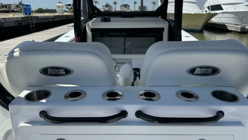 Slide: The Image of 2022 Onslow Bay 33 TE - 20