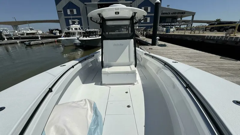 Slide: The Image of 2022 Onslow Bay 33 TE - 25