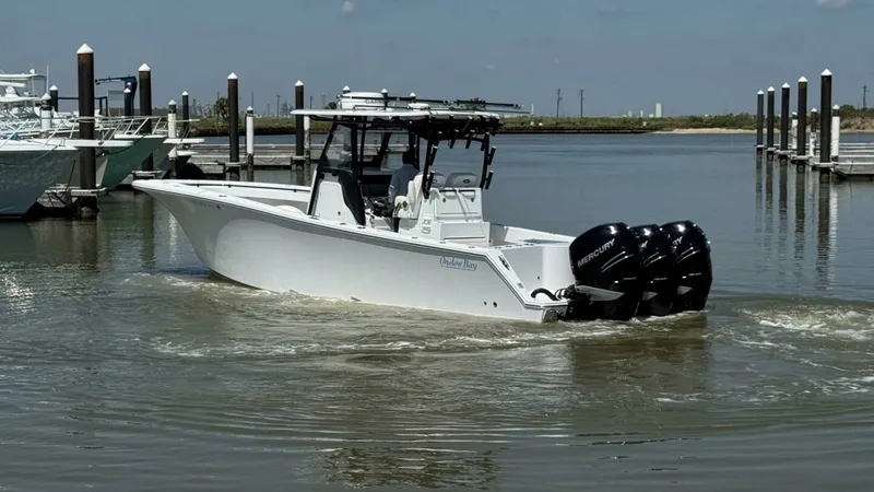 Slide: The Image of 2022 Onslow Bay 33 TE - 53