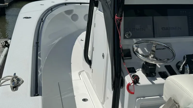 Slide: The Image of 2022 Onslow Bay 33 TE - 22