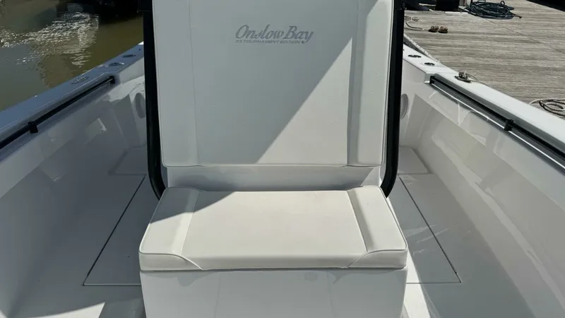 Slide: The Image of 2022 Onslow Bay 33 TE - 26