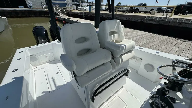 Slide: The Image of 2022 Onslow Bay 33 TE - 23
