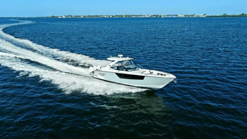 Slide: The Image of 2023 Monterey 385 SS - Profile - 54
