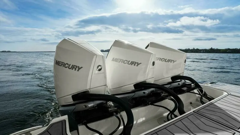 Slide: The Image of 2023 Monterey 385 SS - Outboard Engines - 35