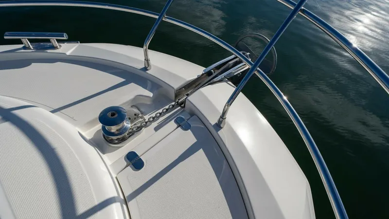 Slide: The Image of 2013 Azimut 40 Flybridge - 84