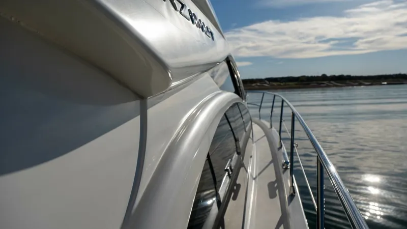 Slide: The Image of 2013 Azimut 40 Flybridge - 80