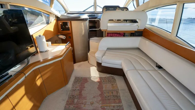 Slide: The Image of 2013 Azimut 40 Flybridge - 23