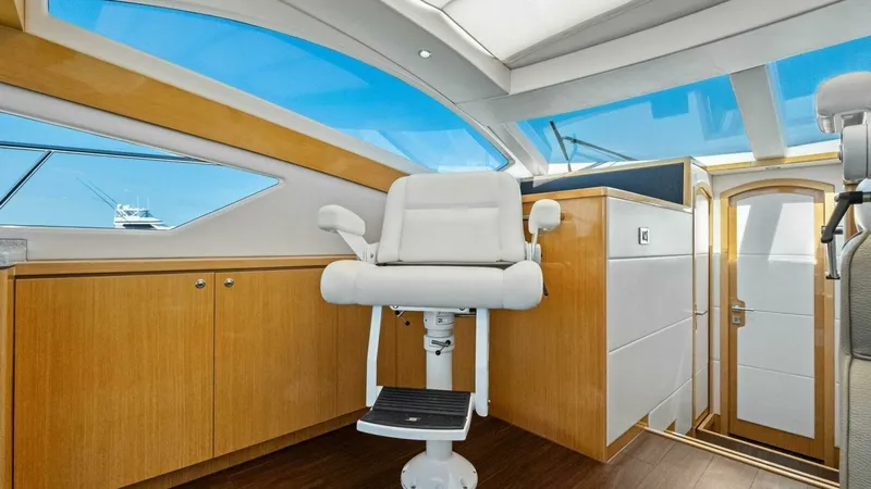 Slide: The Image of 2018 Outboard Express Catamaran 47 - 24