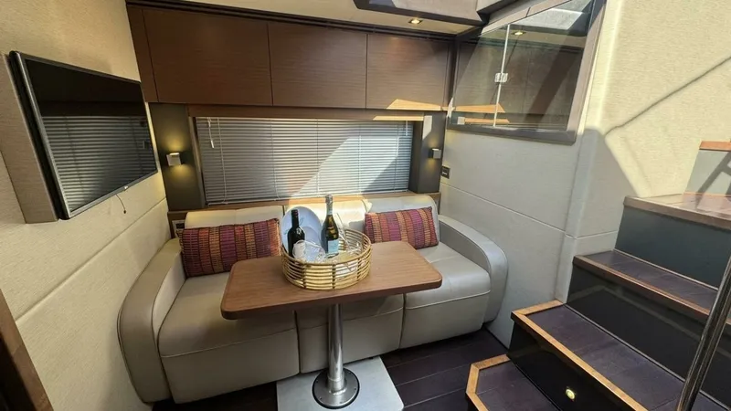 Slide: The Image of 2016 Sea Ray 470 Sundancer 'Lopez Cove II' - Sette Seating - 15