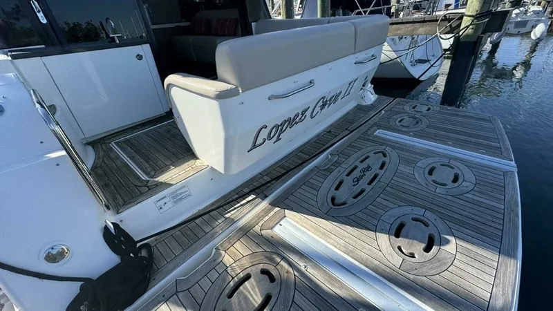 Slide: The Image of 2016 Sea Ray 470 Sundancer 'Lopez Cove II' - Hydraulic Swim Platform - 29