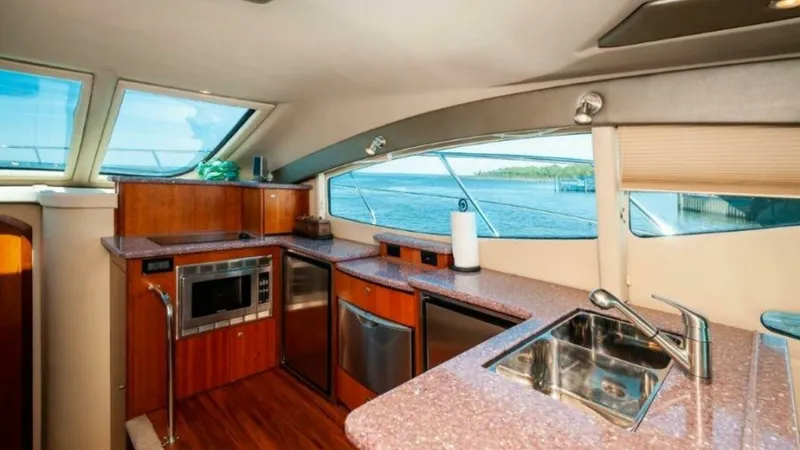 Slide: The Image of 2006 47 Cruisers Galley - 11