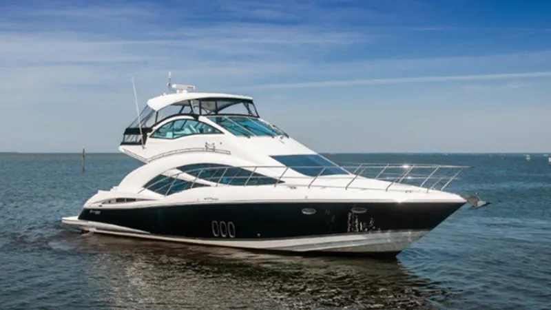 The Image of 2006 47 Cruisers Profile - 1