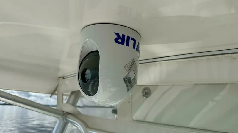 Slide: The Image of 2006 Regulator 29 FS PERSERVERANCE - 24