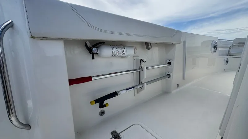 Slide: The Image of 2022 Pursuit S288- - 14
