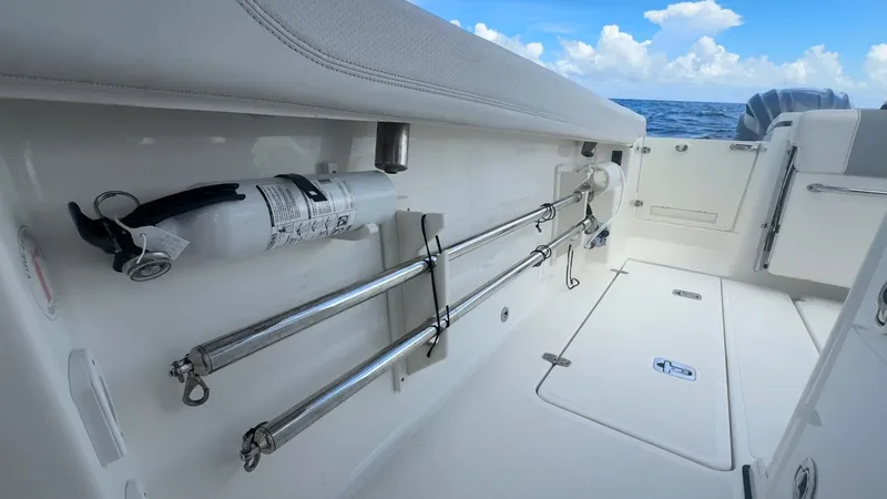 Slide: The Image of 2022 Pursuit S288- - 15