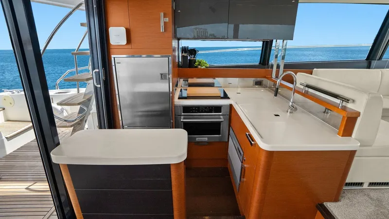 Slide: The Image of Galley with Ocean View - 32