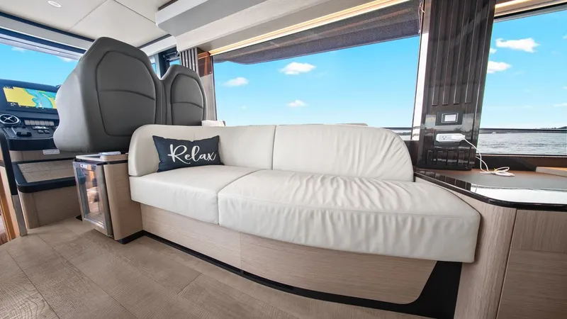 Slide: The Image of Salon Seating Area with Helm View - 45