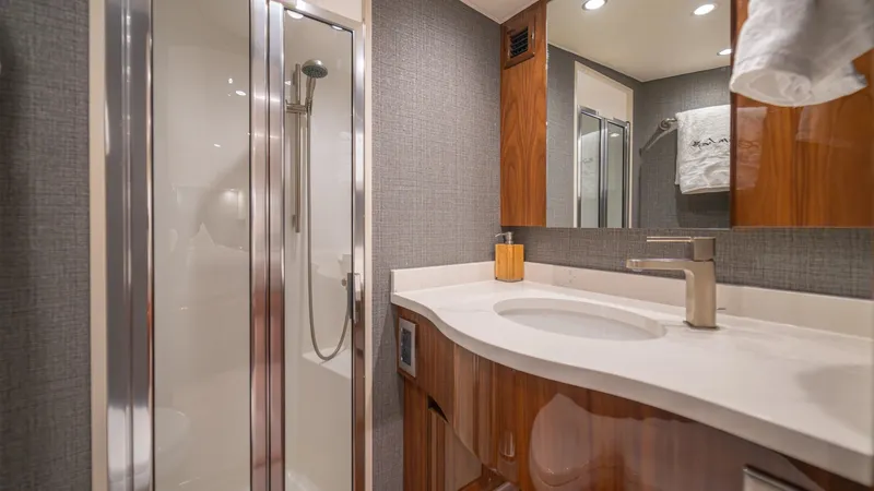Slide: The Image of Elegant Ensuite Bathroom - 96
