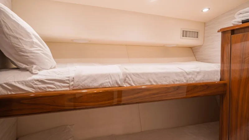 Slide: The Image of Guest Stateroom with Twin Bunks - 84