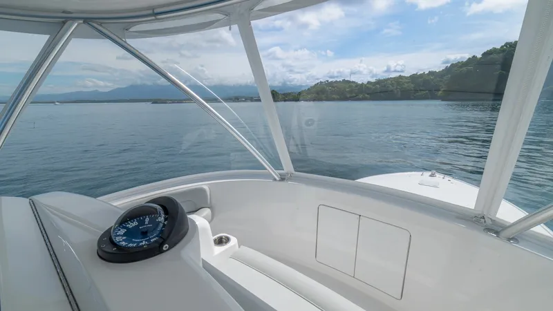 Slide: The Image of Forward Helm Station with Panoramic Views - 70