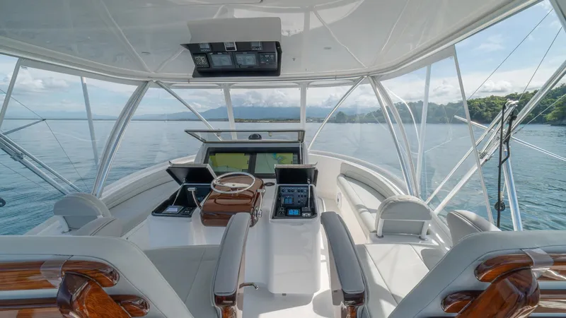 Slide: The Image of Flybridge Helm Station with Seating - 60