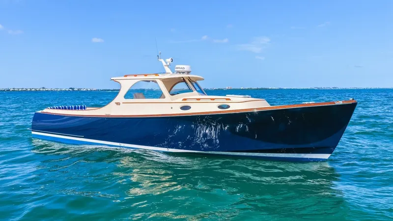 Slide: The Image of 1998 36 Hinckley Picnic Boat Starboard - 48