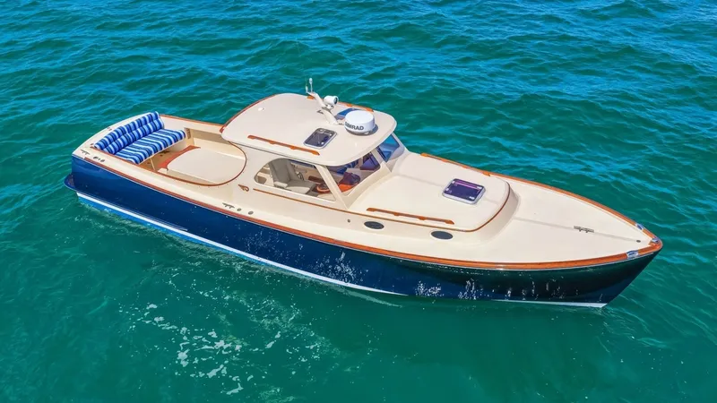 Slide: The Image of 1998 36 Hinckley Picnic Boat Starboard - 50