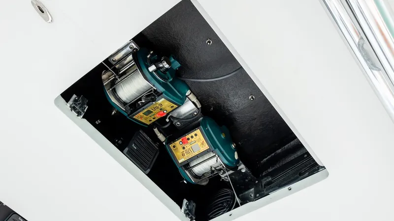 Slide: The Image of Overhead Electric Reels - 22