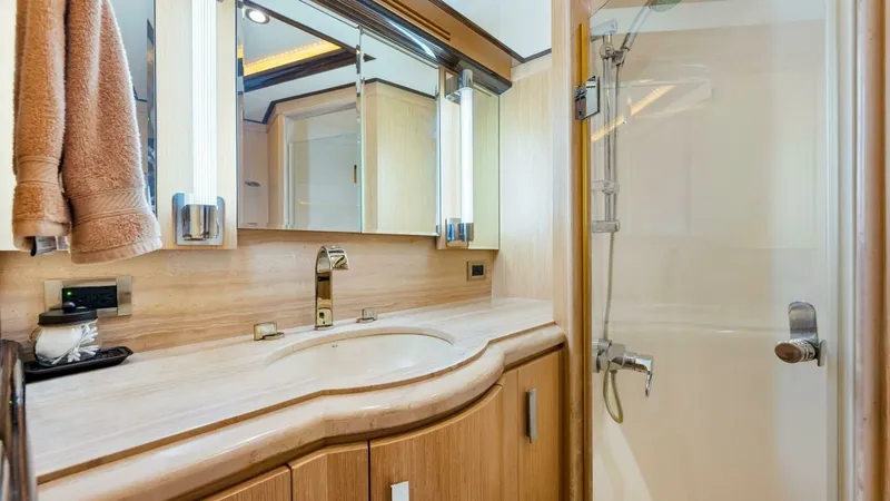 Slide: The Image of 2010 83 Ocean Alexander Motor Yacht 'Relentless' - 43