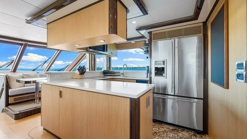 Slide: The Image of 2010 83 Ocean Alexander Motor Yacht 'Relentless' - 18