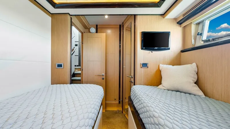 Slide: The Image of 2010 83 Ocean Alexander Motor Yacht 'Relentless' - 40