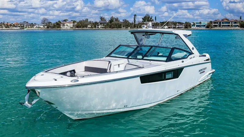 Slide: The Image of 2023 Monterey 385 SS - 35