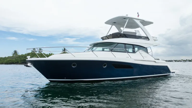Slide: The Image of Boat photo - 2