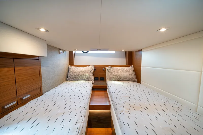 Slide: The Image of Boat photo - 45